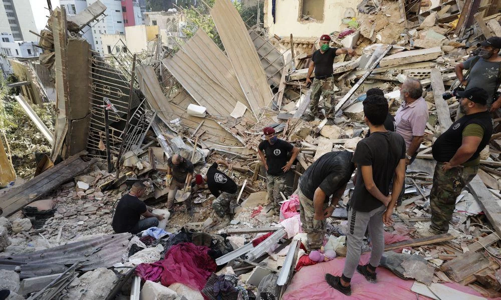 Έφτασε στη Βηρυτό το «ΙΚΑΡΙΑ» με βοήθεια από Ελλάδα και Κύπρο